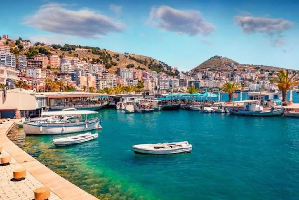 Entire Holiday Flat In Saranda Appartement